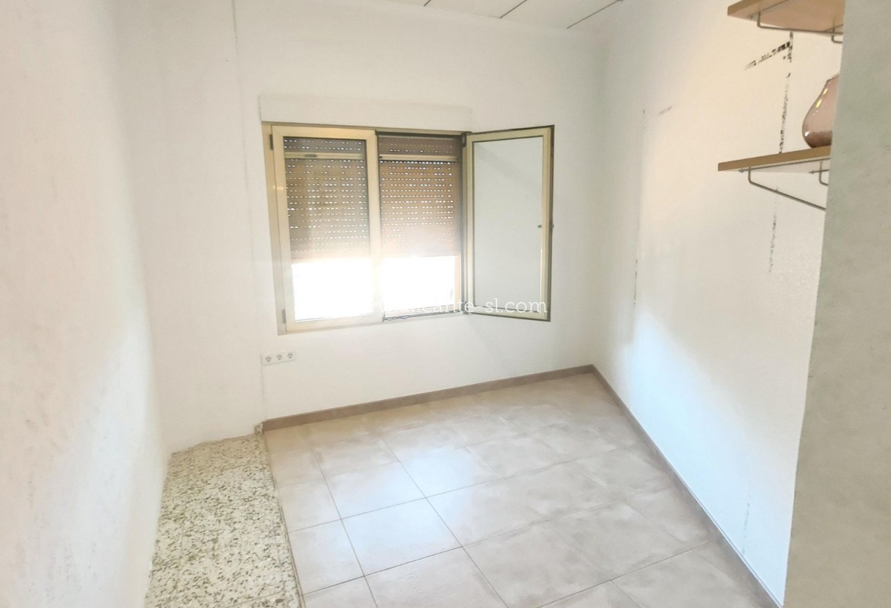 Sale - Villa  - Aspe