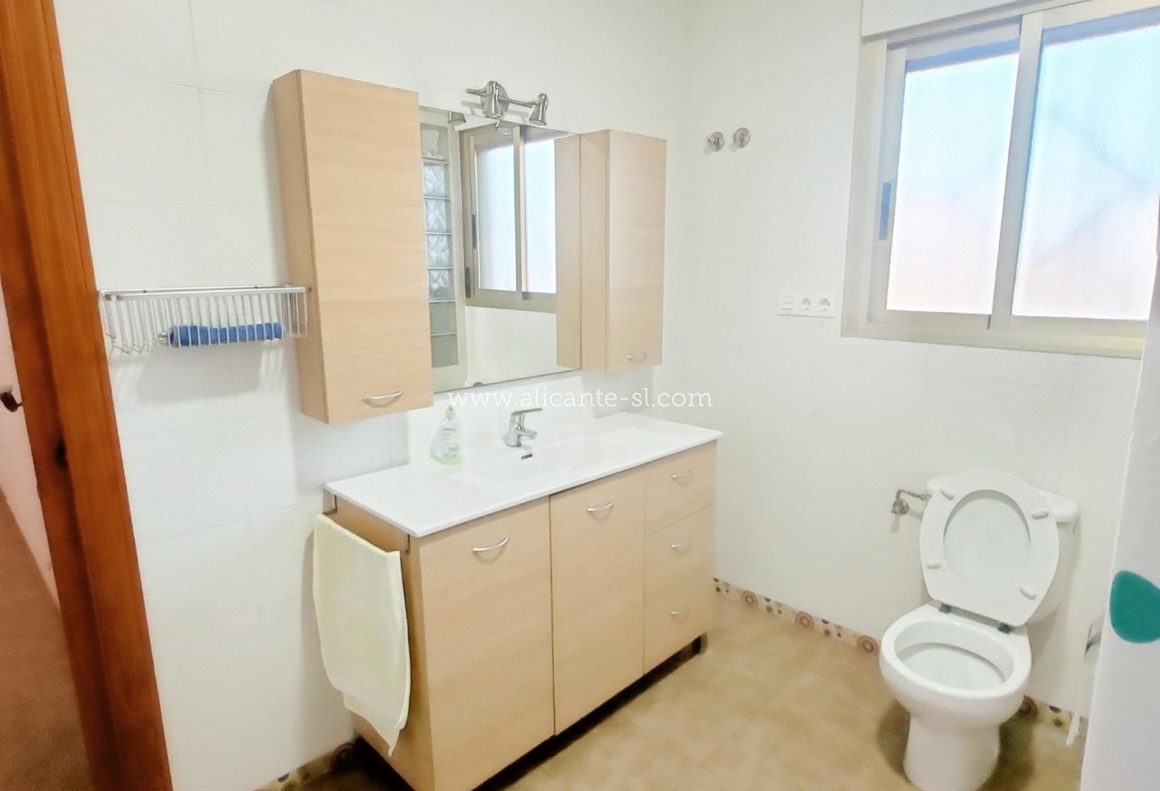 Sale - Villa  - Aspe