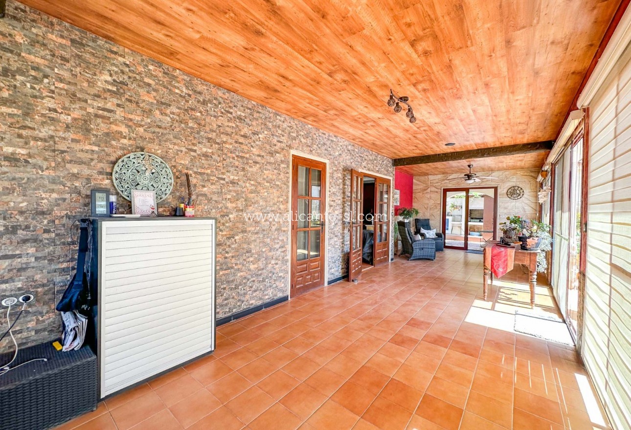 Sale - Villa  - Aspe