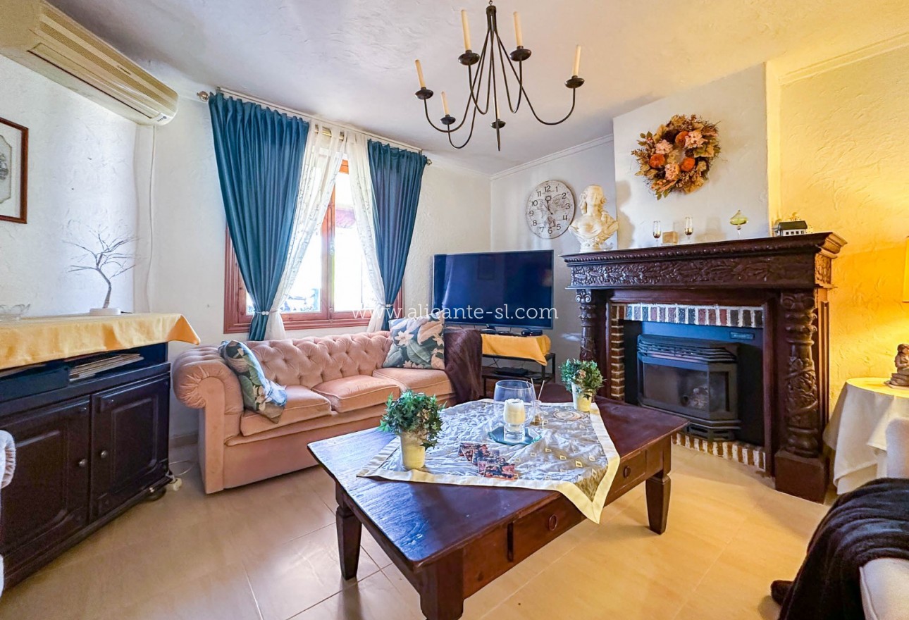 Sale - Villa  - Aspe