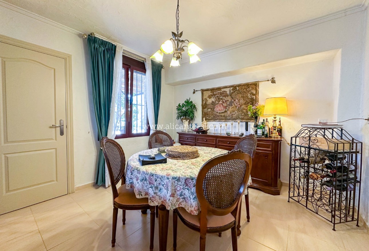 Sale - Villa  - Aspe