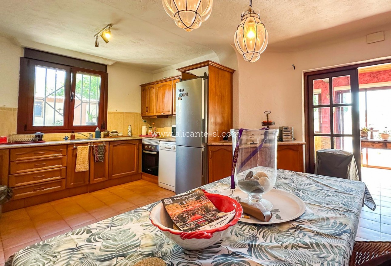 Sale - Villa  - Aspe