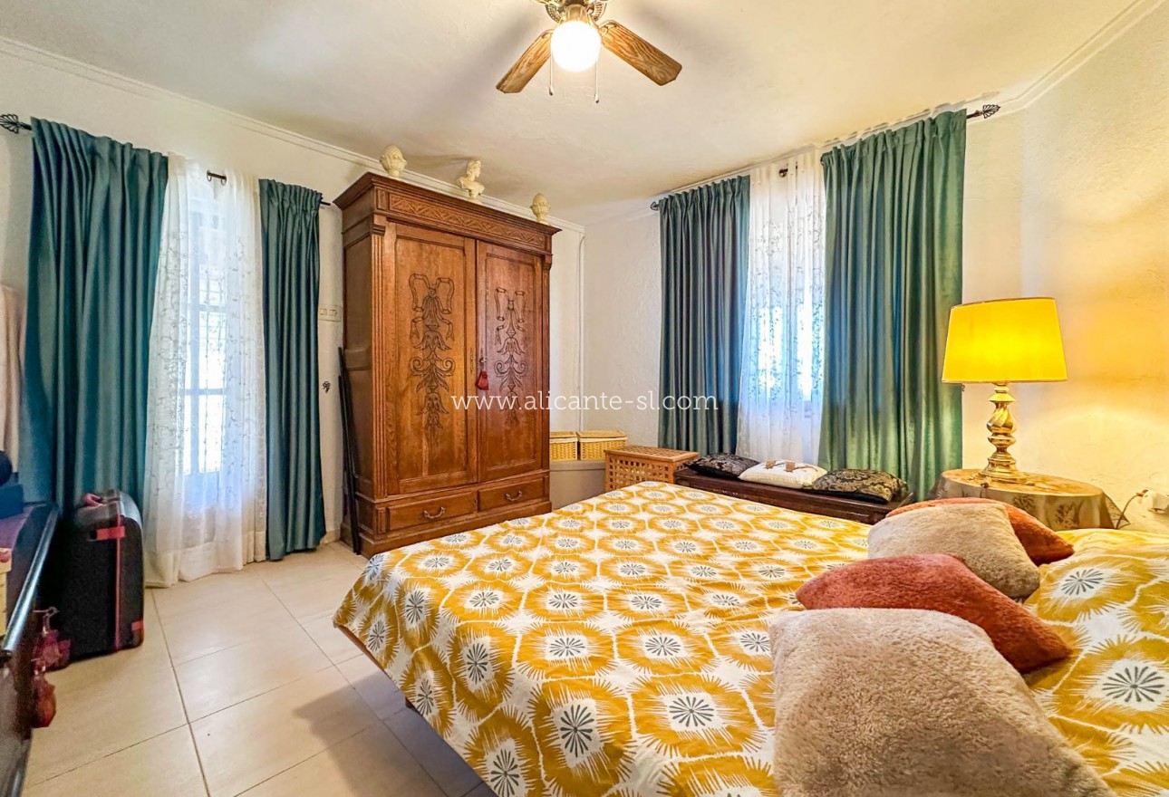 Sale - Villa  - Aspe