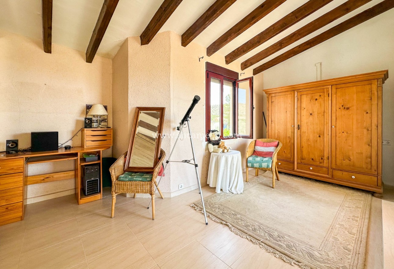 Sale - Villa  - Aspe