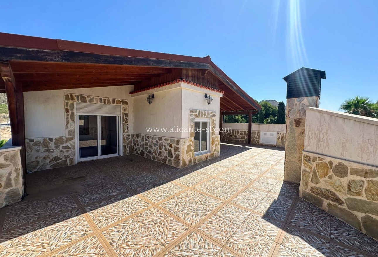 Sale - Villa  - Aspe