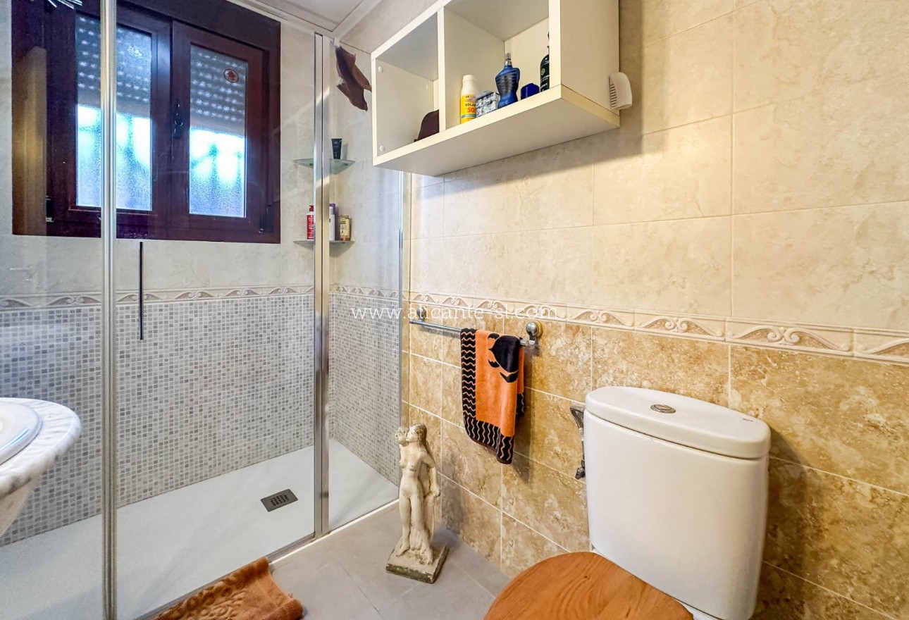 Sale - Villa  - Aspe