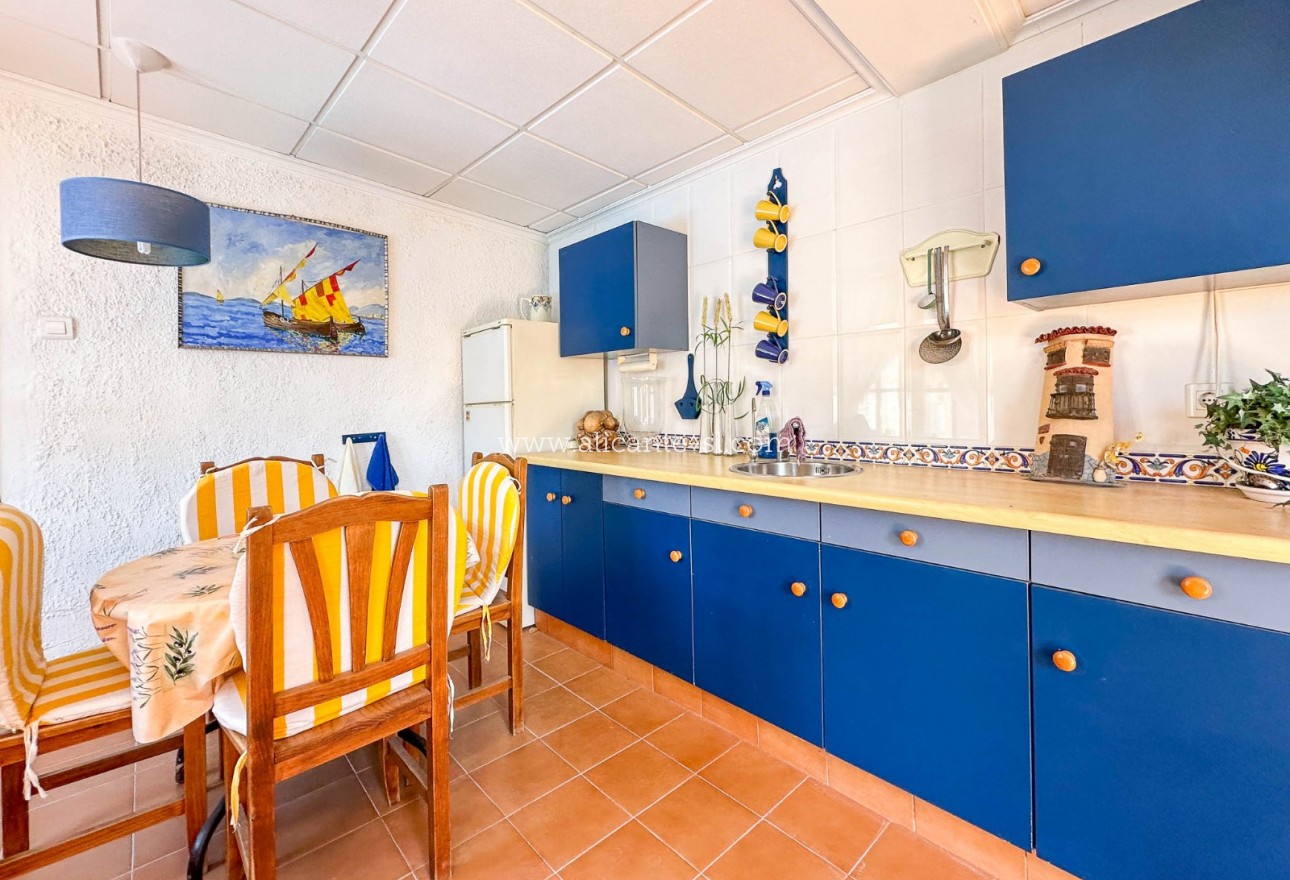 Sale - Villa  - Aspe