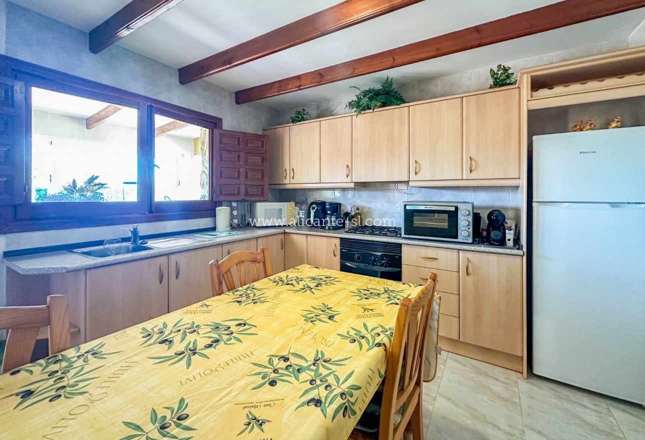 Sale - Villa  - Aspe