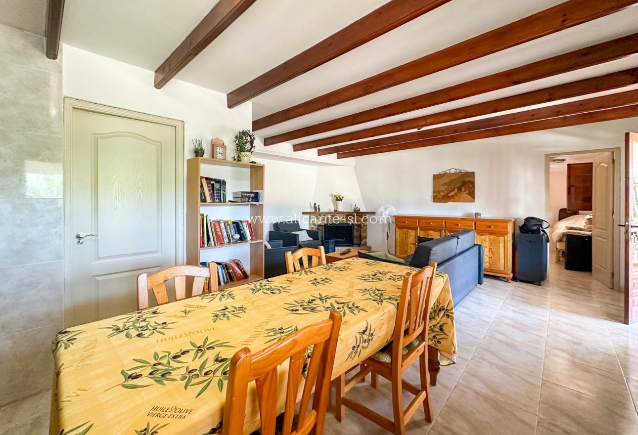 Sale - Villa  - Aspe