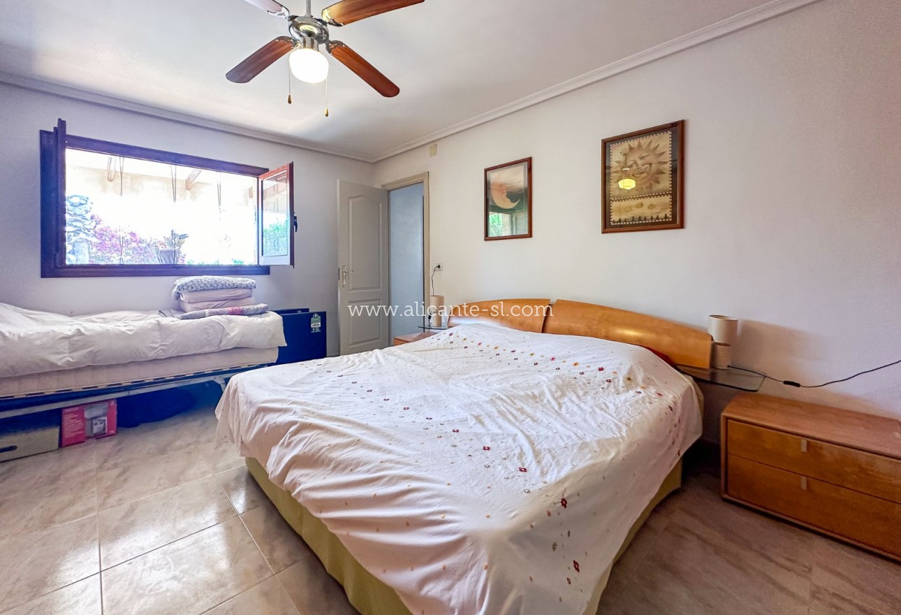 Sale - Villa  - Aspe