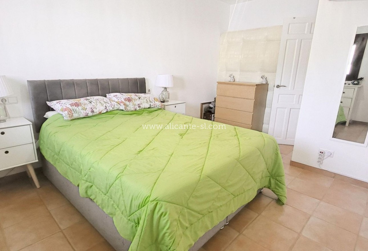 Sale - Villa  - Caudete