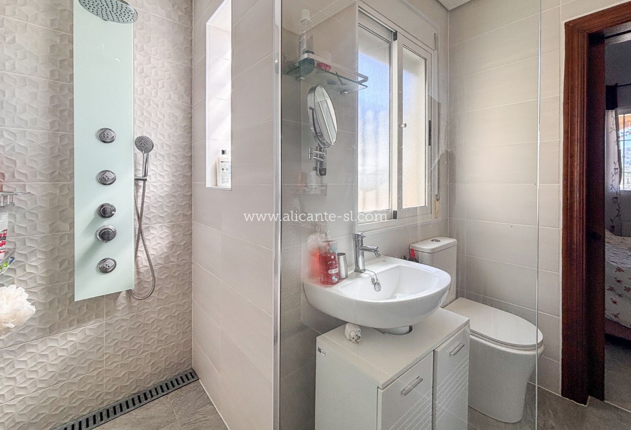 Sale - Villa  - Fortuna