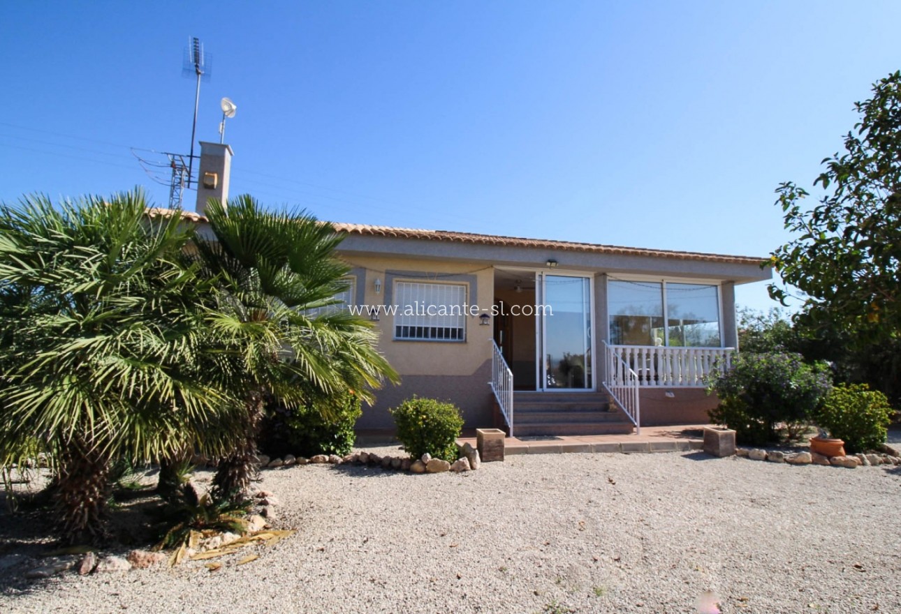 Sale - Villa  - Fortuna