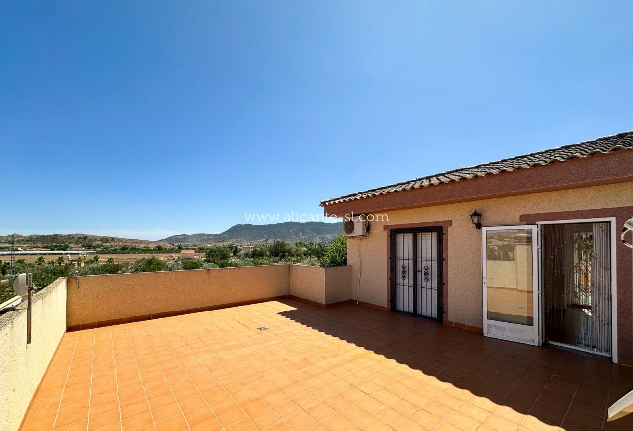 Sale - Villa  - Hondón de las Nieves