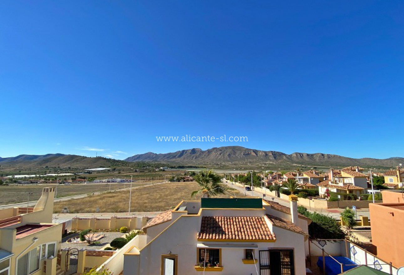 Sale - Villa  - Hondón de las Nieves