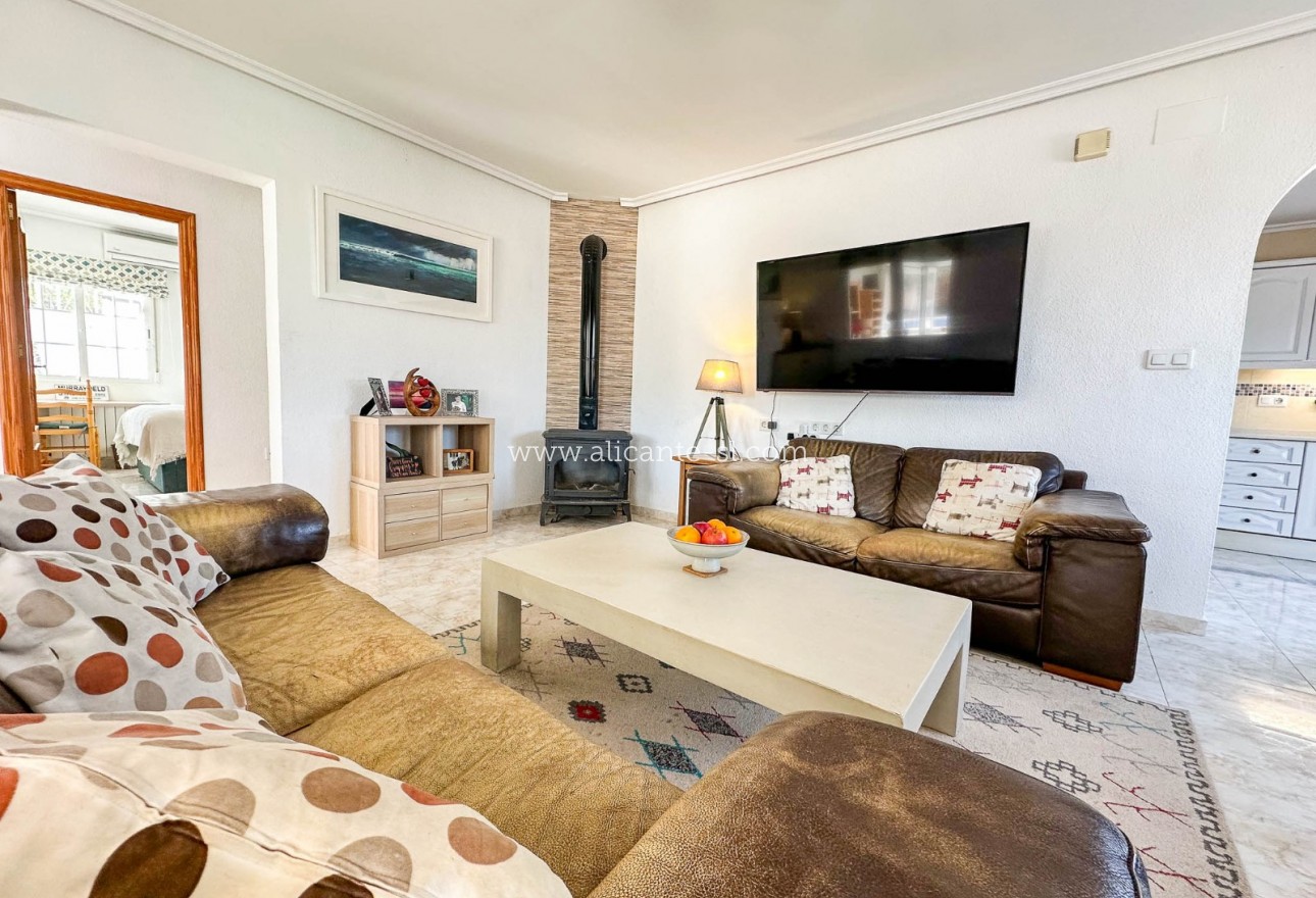 Sale - Villa  - Hondón de los Fráiles