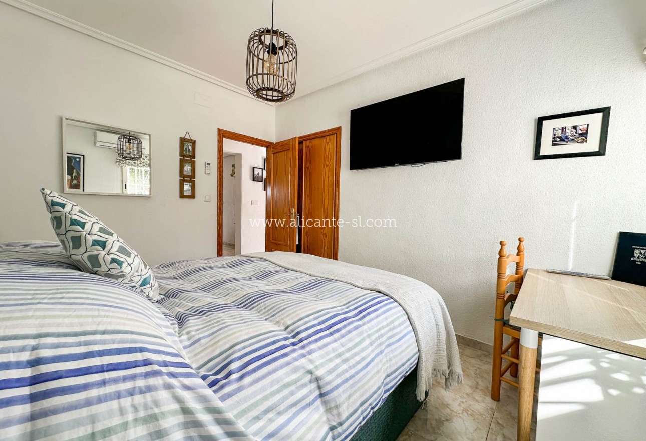 Sale - Villa  - Hondón de los Fráiles