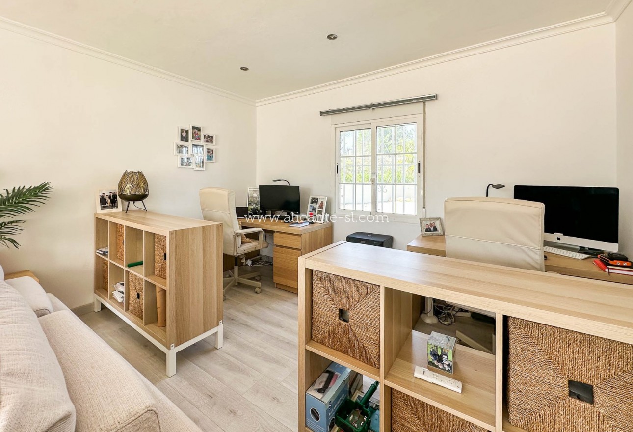 Sale - Villa  - Hondón de los Fráiles