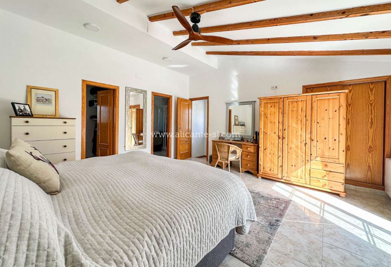 Sale - Villa  - Hondón de los Fráiles