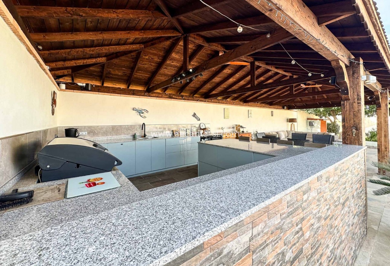 Sale - Villa  - Hondón de los Fráiles