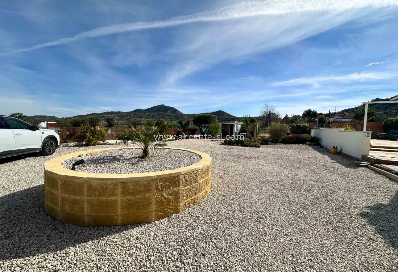 Sale - Villa  - Hondón de los Fráiles