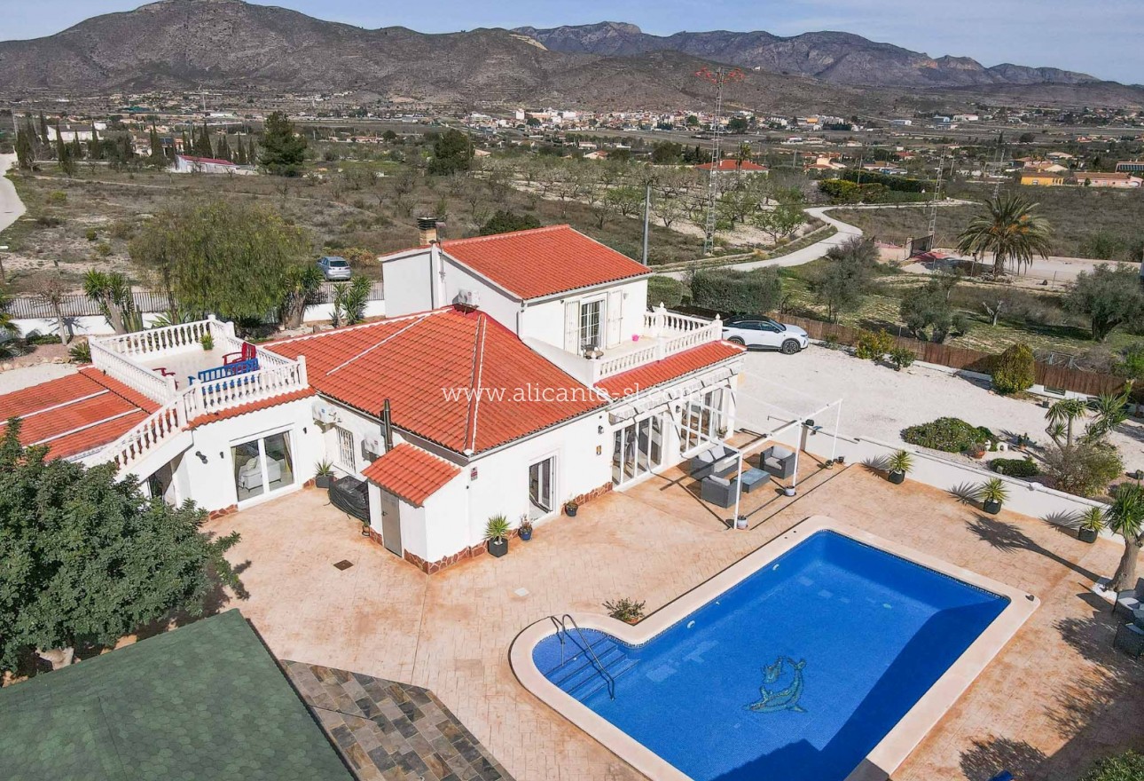 Sale - Villa  - Hondón de los Fráiles
