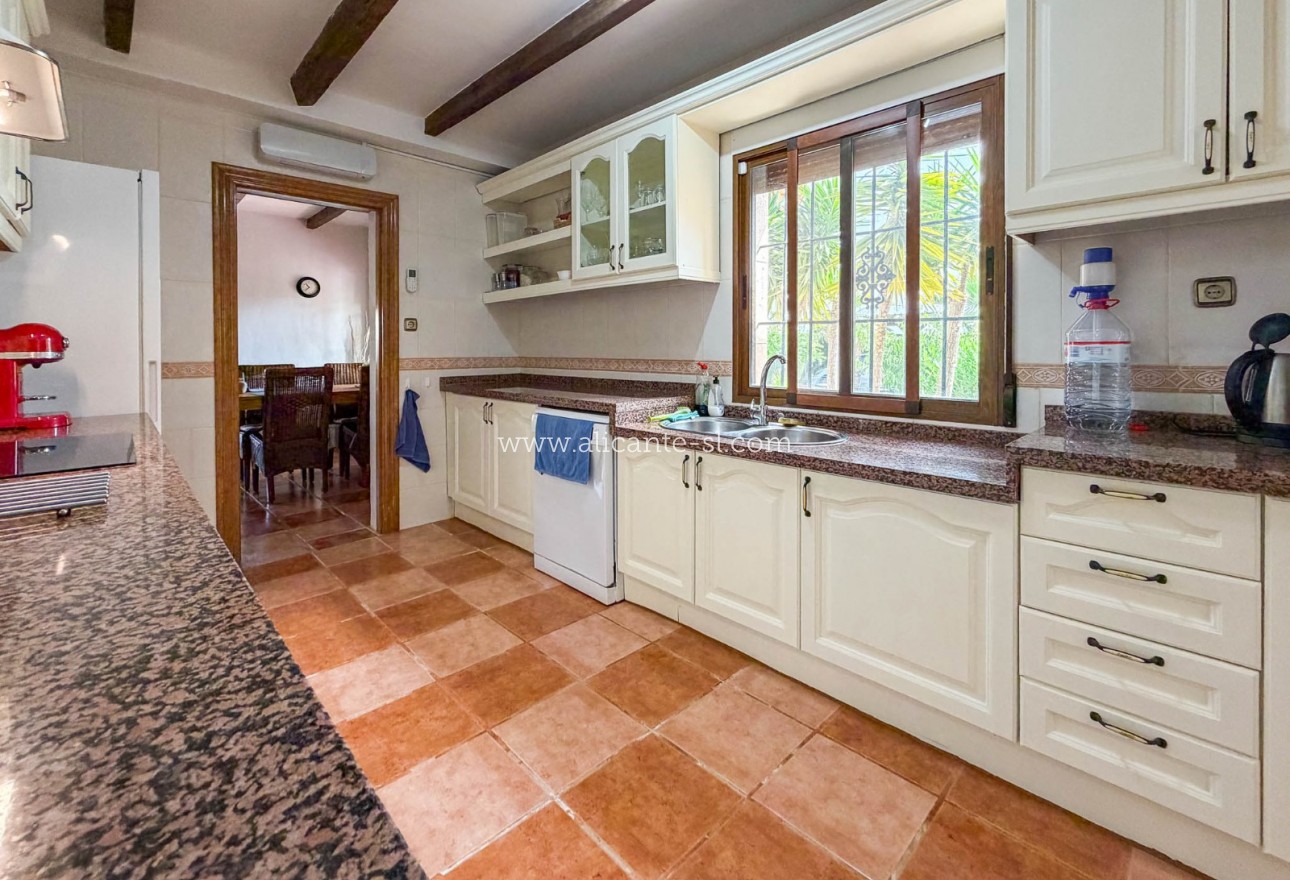 Sale - Villa  - Hondón de los Fráiles