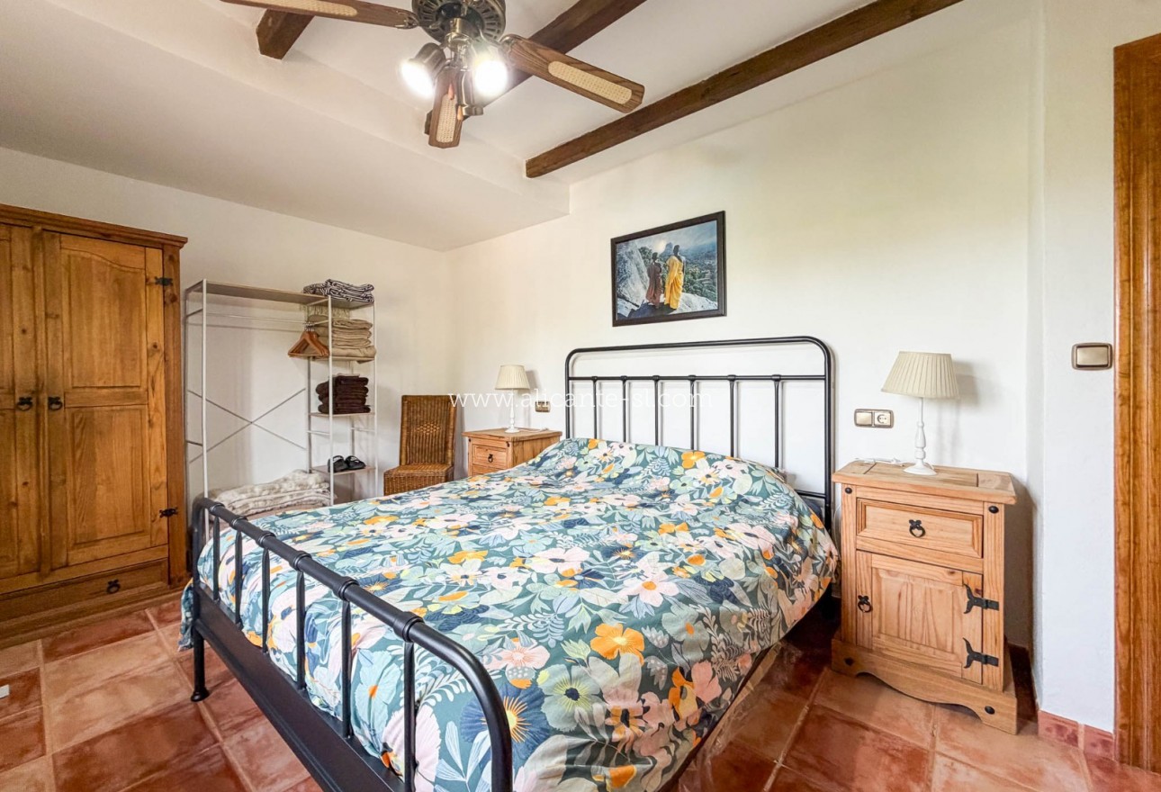 Sale - Villa  - Hondón de los Fráiles