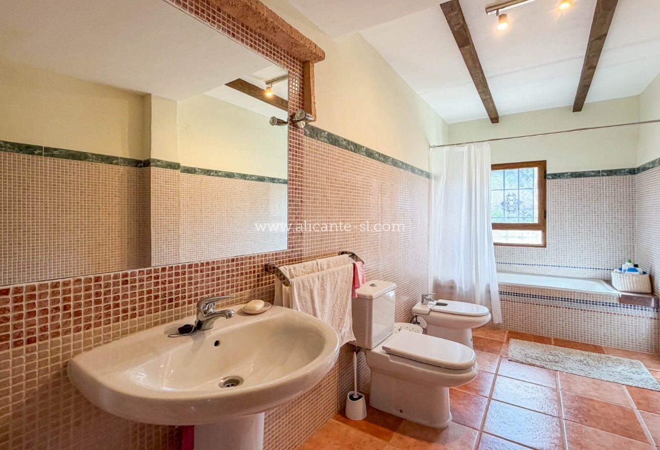 Sale - Villa  - Hondón de los Fráiles