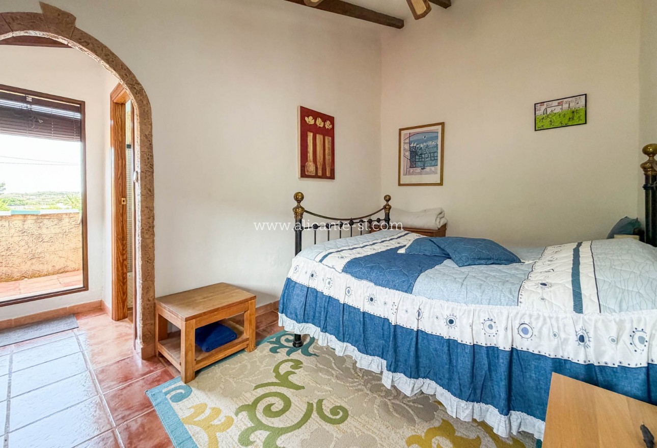 Sale - Villa  - Hondón de los Fráiles