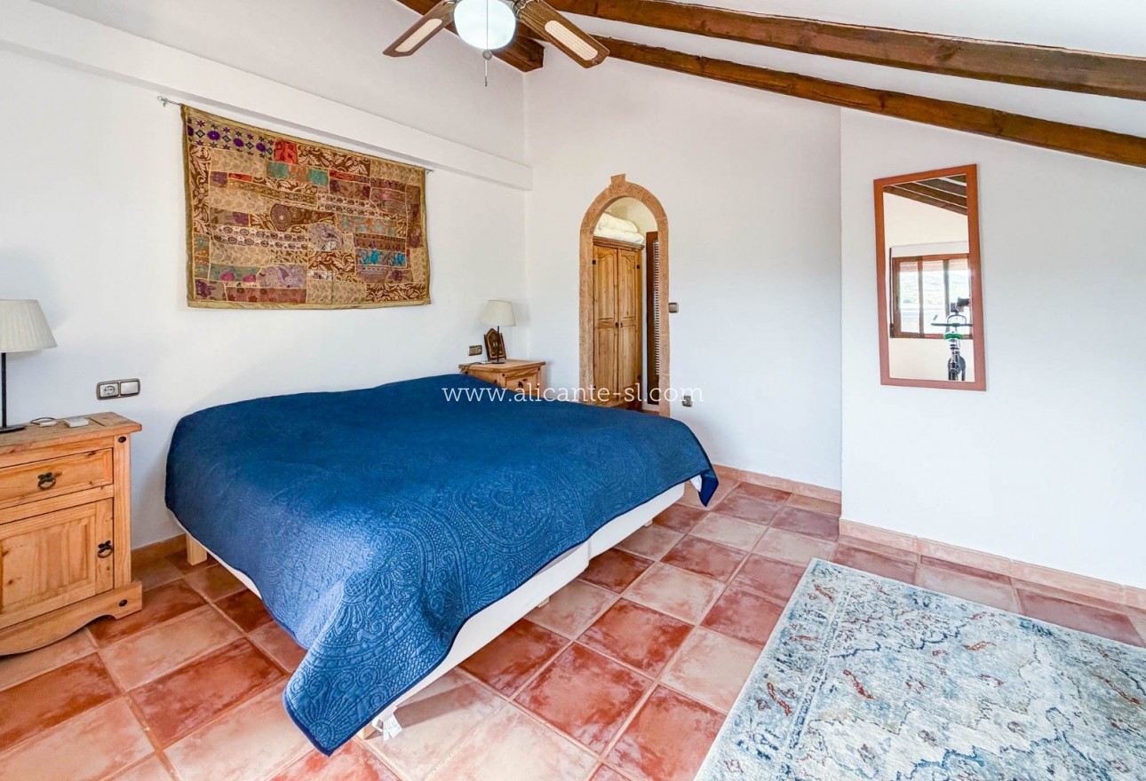 Sale - Villa  - Hondón de los Fráiles