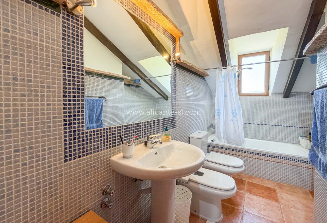 Sale - Villa  - Hondón de los Fráiles