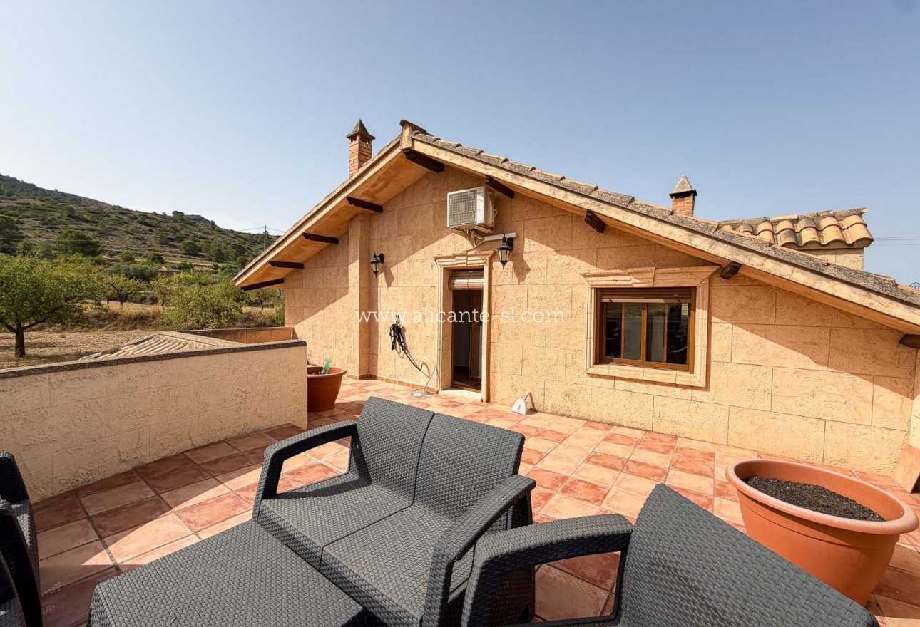 Sale - Villa  - Hondón de los Fráiles