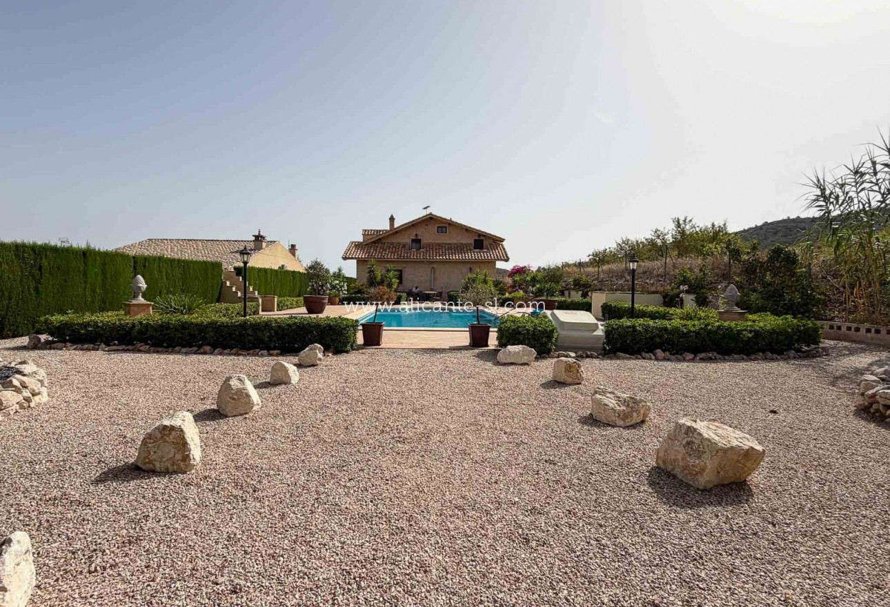 Sale - Villa  - Hondón de los Fráiles