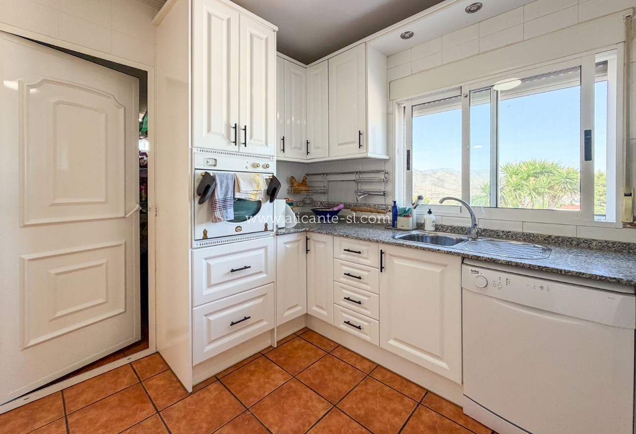 Sale - Villa  - Hondón de los Fráiles