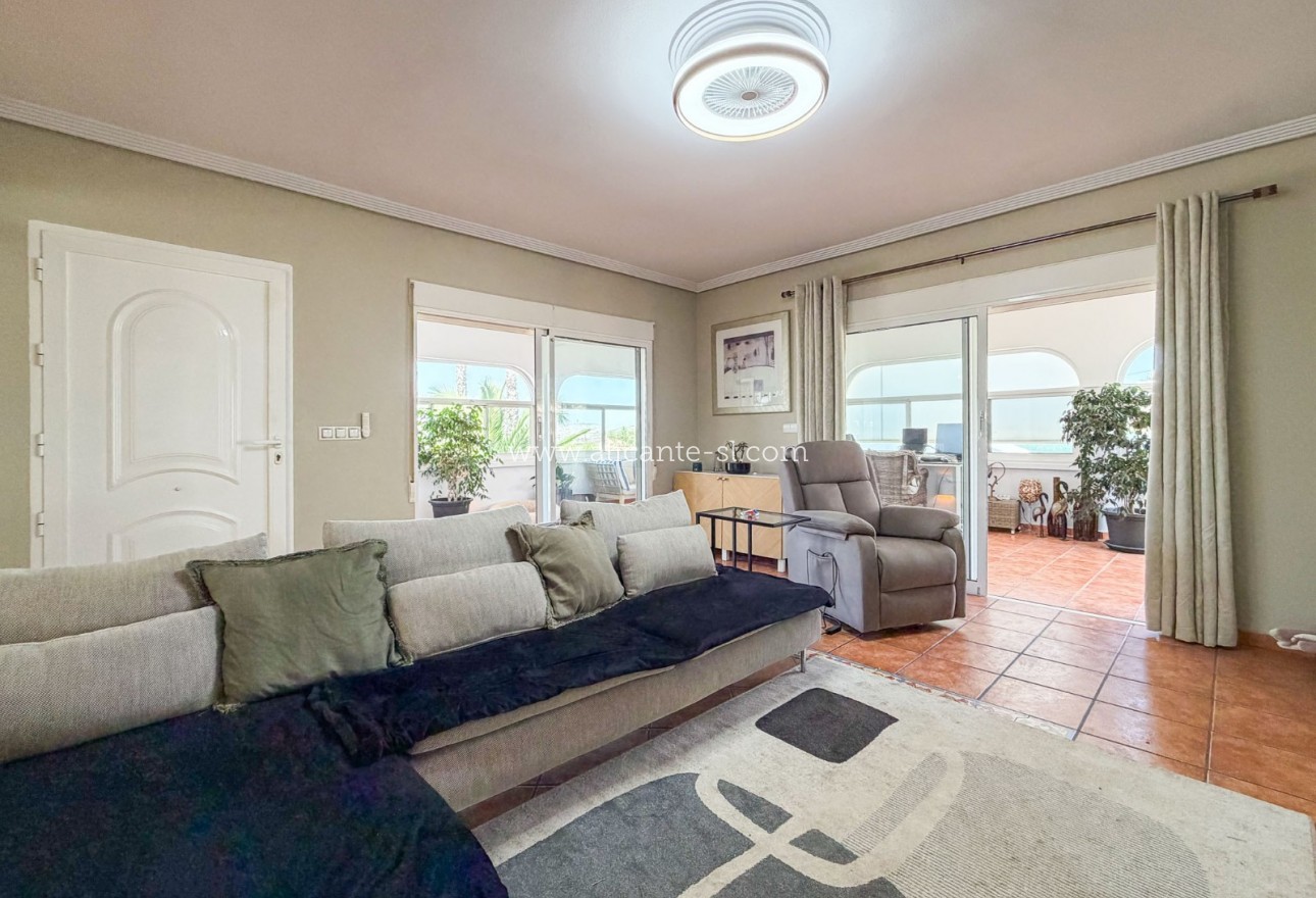 Sale - Villa  - Hondón de los Fráiles