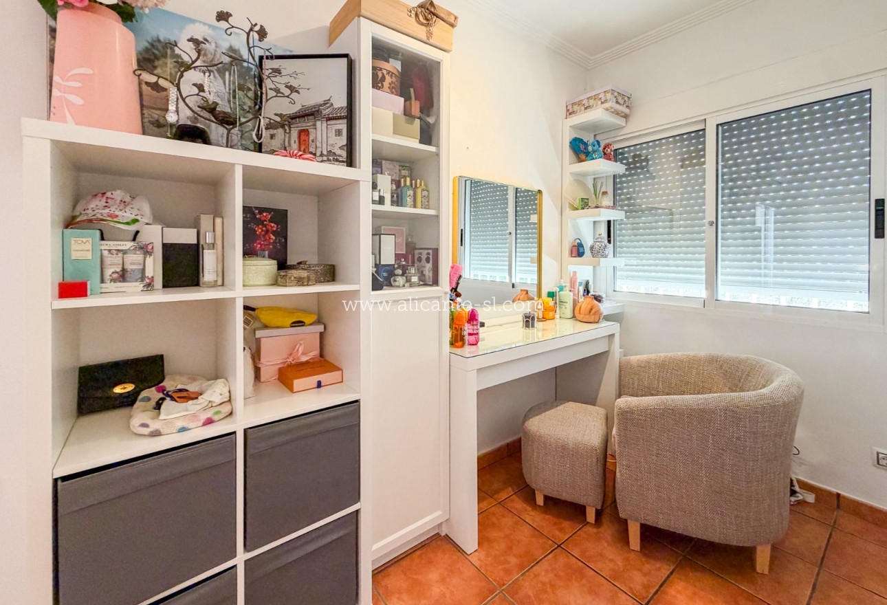 Sale - Villa  - Hondón de los Fráiles