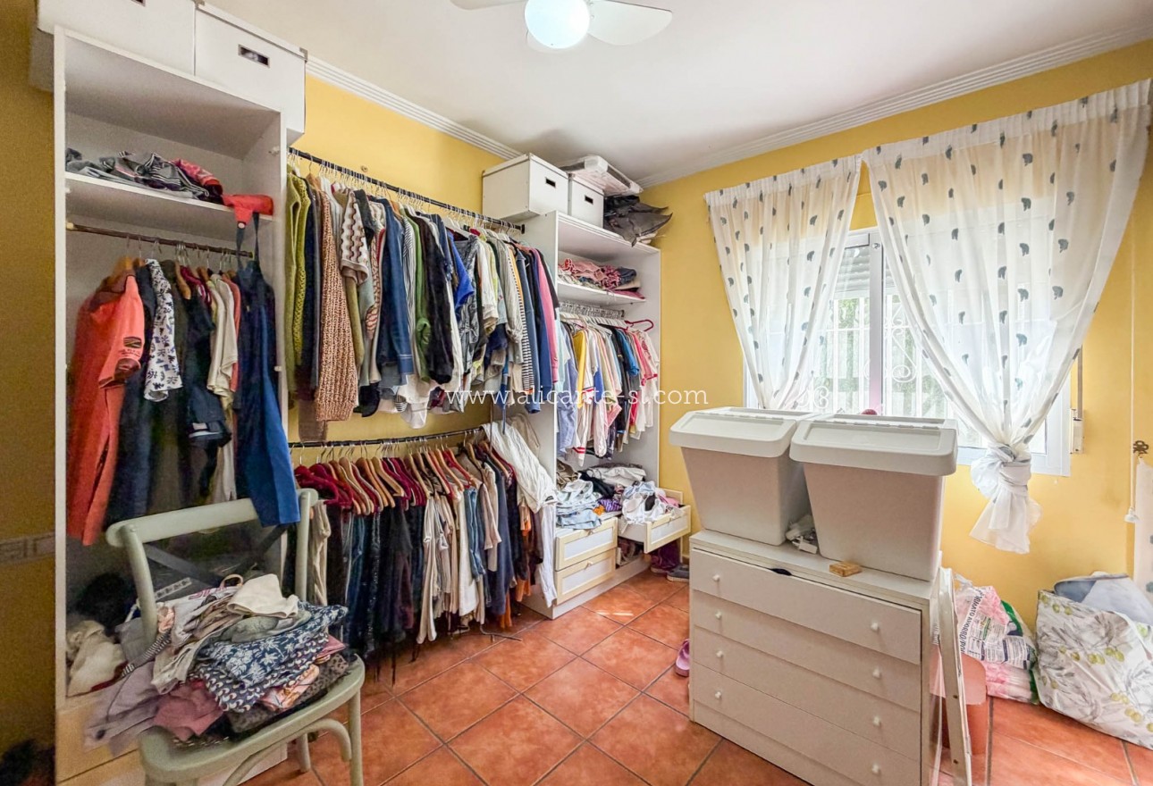 Sale - Villa  - Hondón de los Fráiles