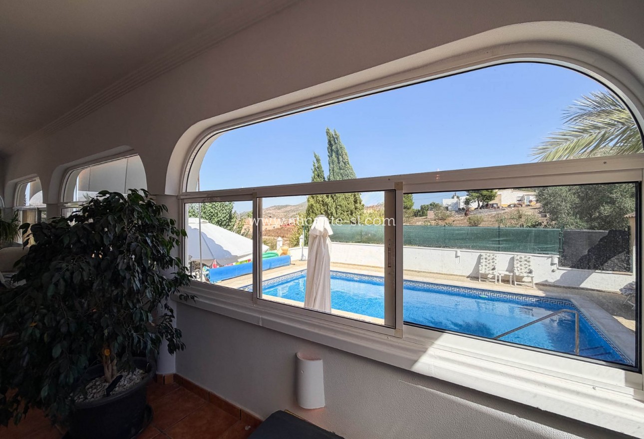 Sale - Villa  - Hondón de los Fráiles