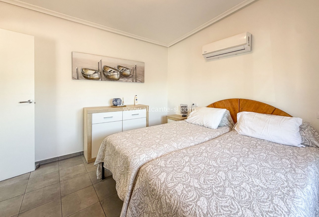 Sale - Villa  - Hondón de los Fráiles