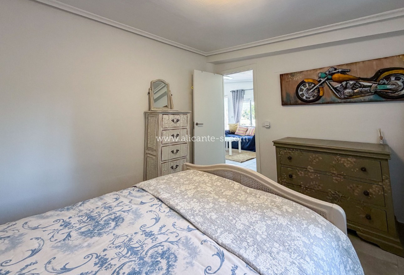 Sale - Villa  - Hondón de los Fráiles
