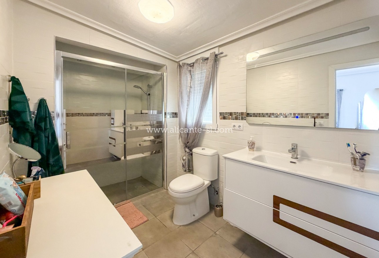 Sale - Villa  - Hondón de los Fráiles