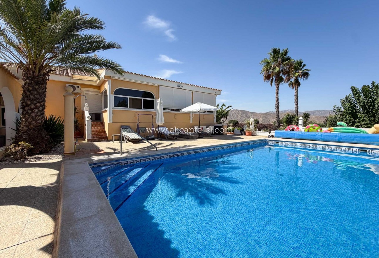 Sale - Villa  - Hondón de los Fráiles