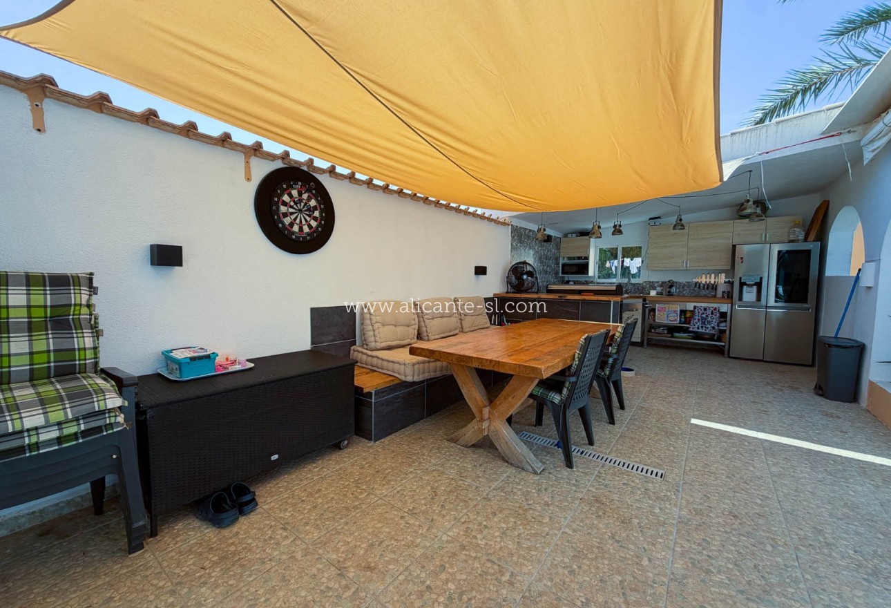 Sale - Villa  - Hondón de los Fráiles