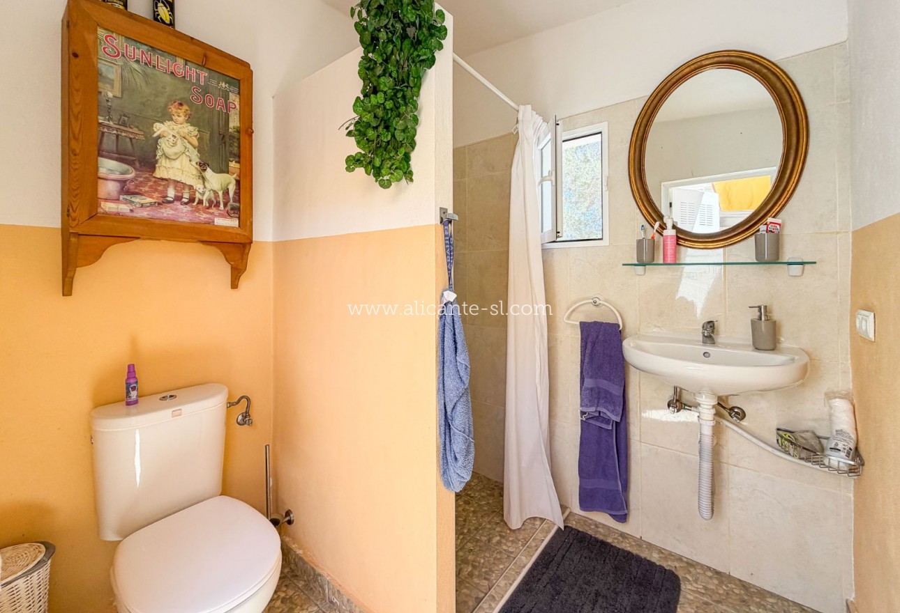 Sale - Villa  - Hondón de los Fráiles