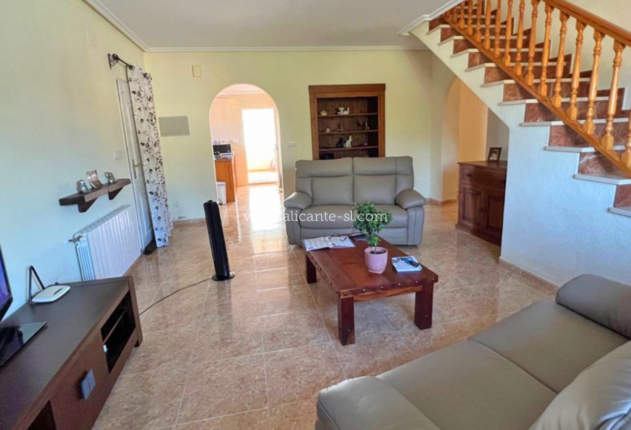Sale - Villa  - Hondón de los Fráiles