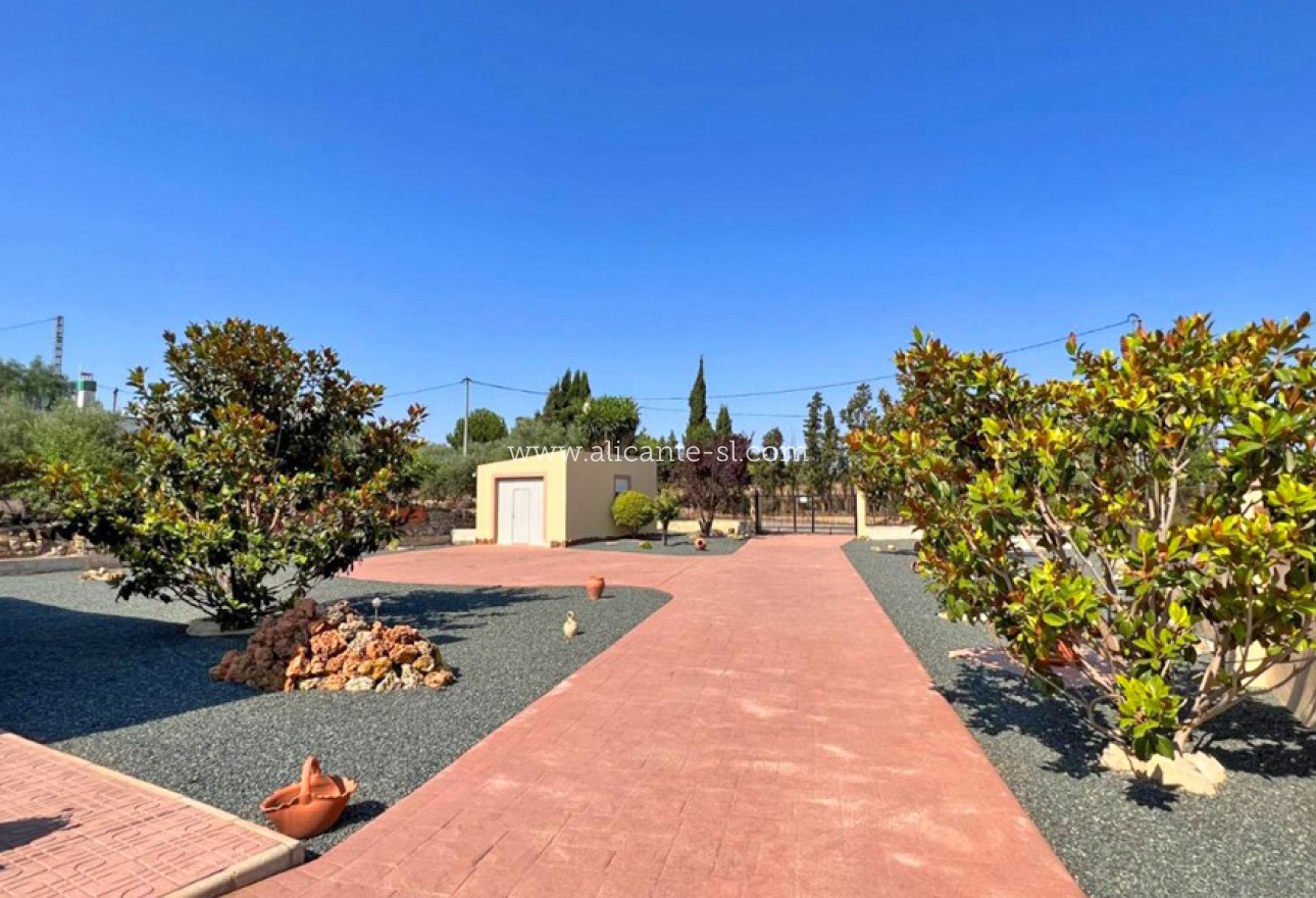 Sale - Villa  - Hondón de los Fráiles