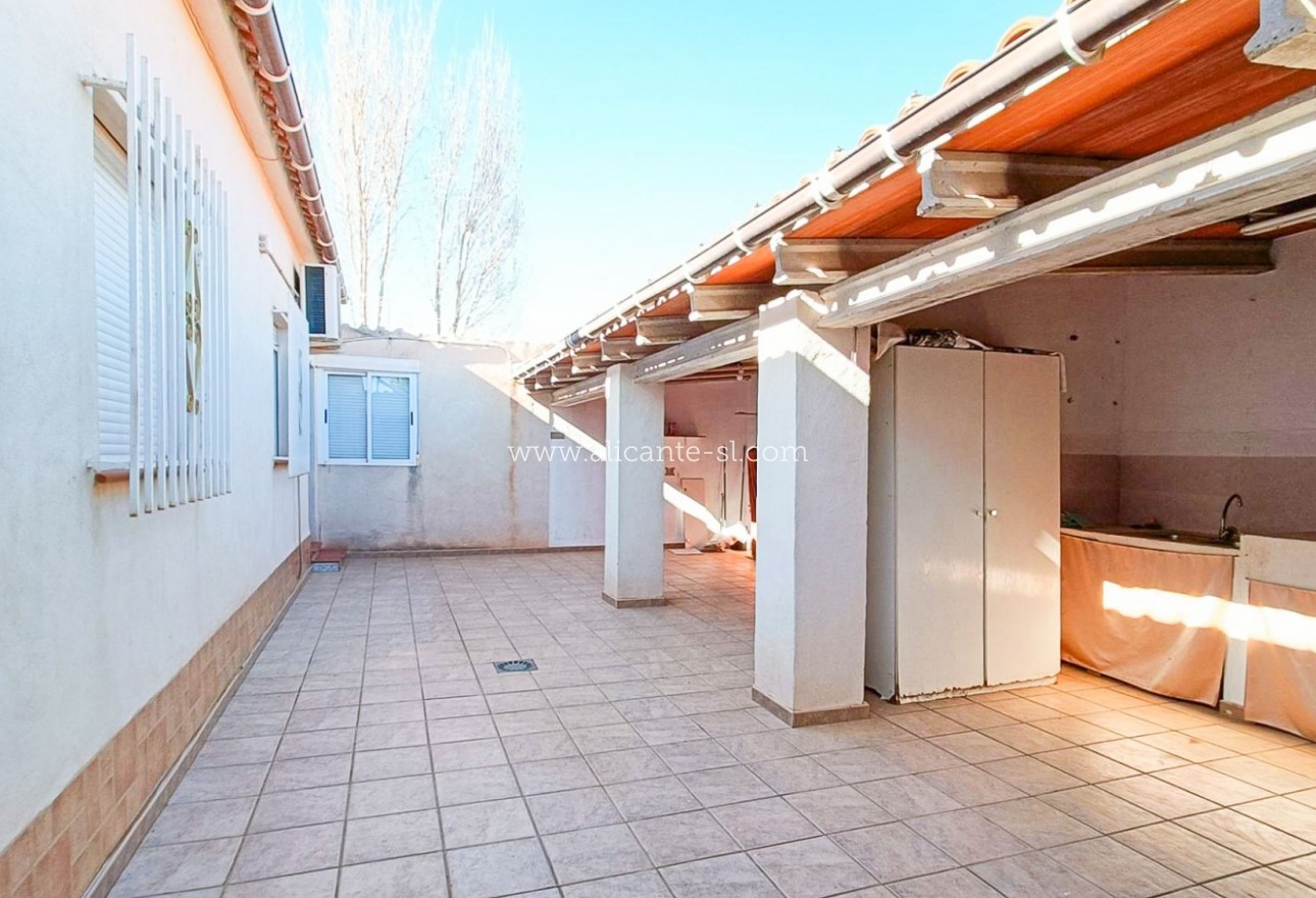 Sale - Villa  - Hondón de los Fráiles