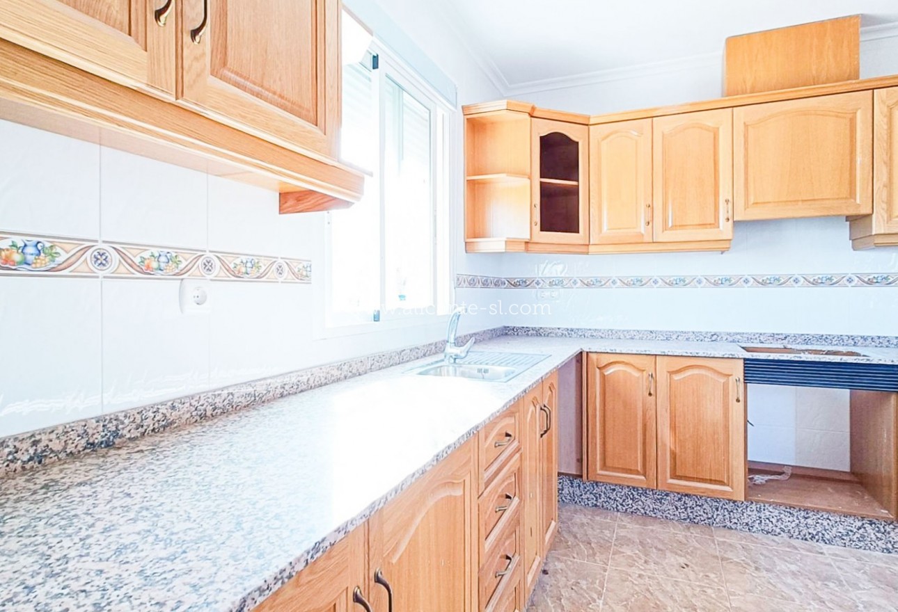 Sale - Villa  - Hondón de los Fráiles