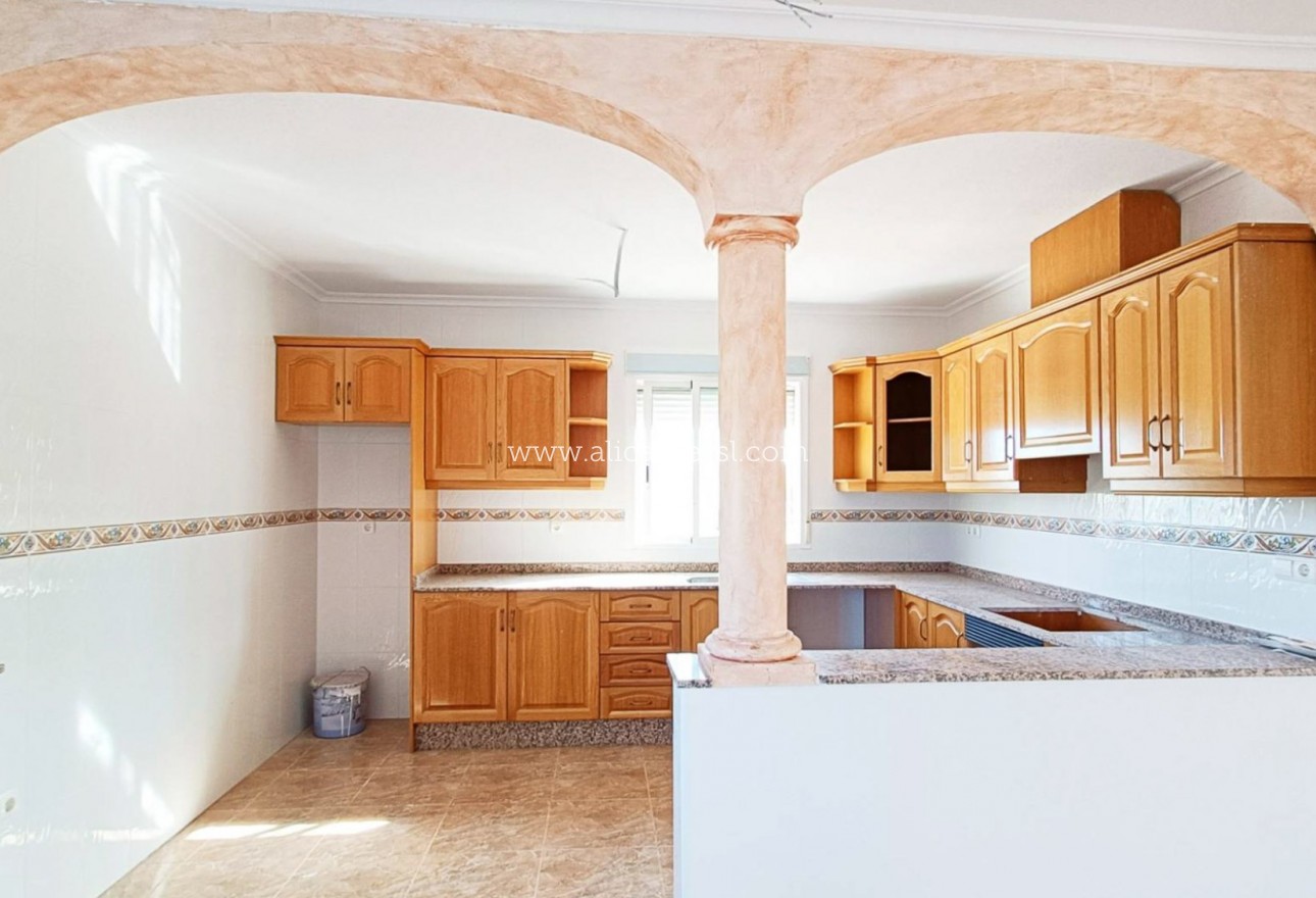 Sale - Villa  - Hondón de los Fráiles